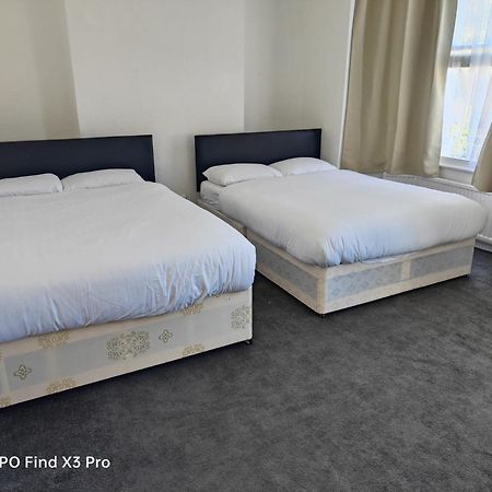 East London 2 Bedroom Apartment Εξωτερικό φωτογραφία