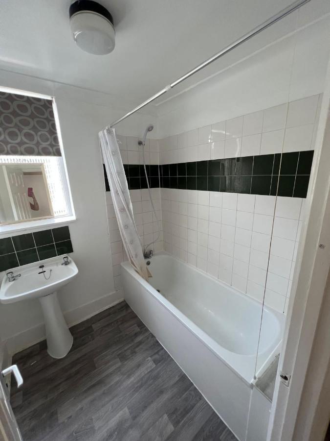 East London 2 Bedroom Apartment Εξωτερικό φωτογραφία